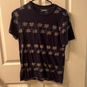 Express Mens graphic tee